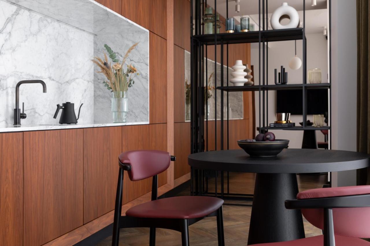 A22 Hotel Рига Экстерьер фото